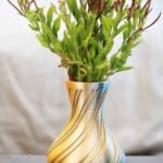 TwistyShinyVase-01